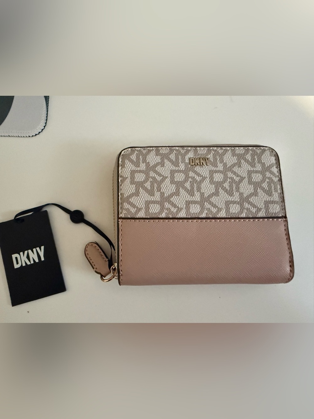DKNY Beige and Pink Logo-Print Zip Wallet